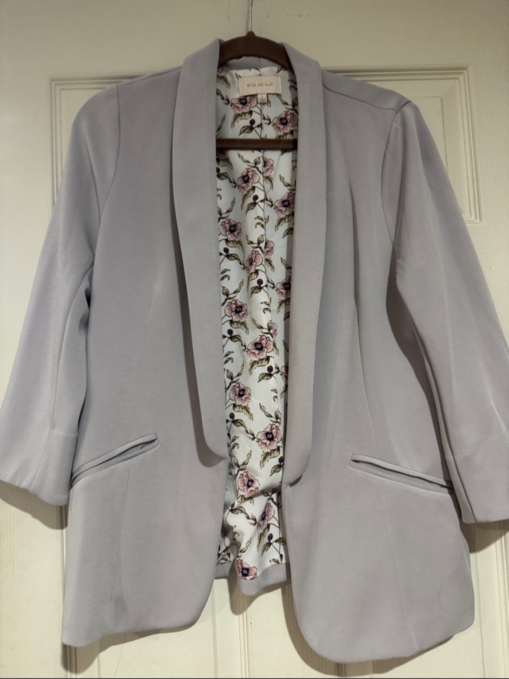 Skies Are Blue Pale Lavender Open-Front Blazer with Floral Lining